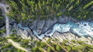 Icefields Parkway Discovery Tour
